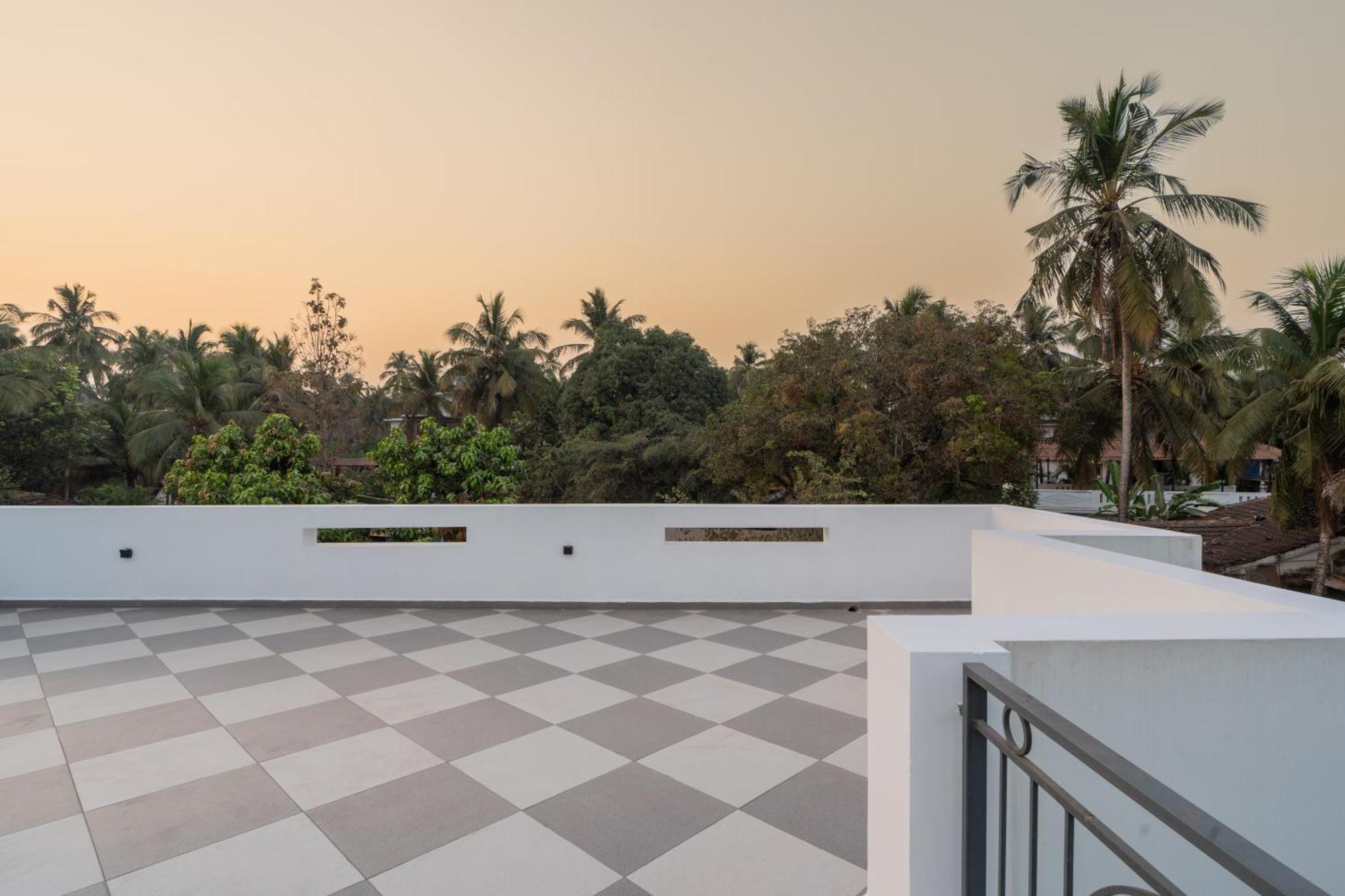 Elivaas Laguna Encanto 4 Bhk Villa With Pvt Pool & Terrace Anjuna Exterior photo